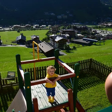 شقة Alpenstern
